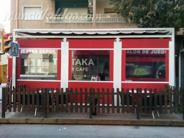 Cerramiento de comercio Tiki Taka 